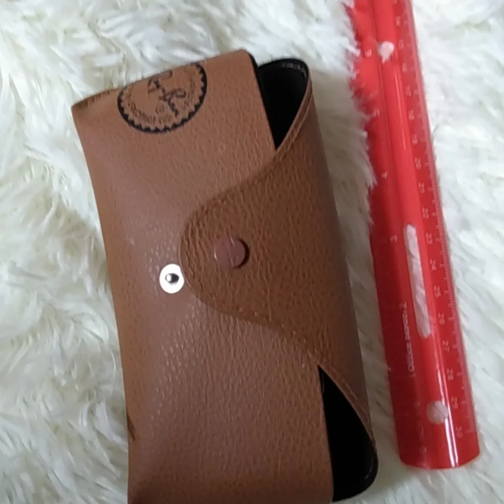 Ray-Ban Brown Leather Glasses Case